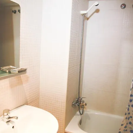 Club Apartment *